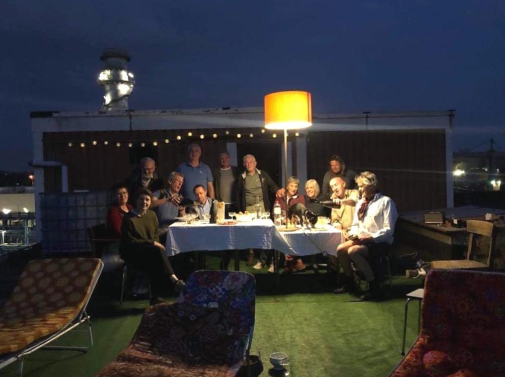 שרלרואה Ghostel 1St - Aventure Alternative - Guest House - Arts-Factory-Experience - For Artists, Makers And Open Minds - Attention, We Are Not A Hotel And Are Not Adapted For Everybody - Read Host Warnings Before Reservation - Www,Providence,Be Asbl מראה חיצוני תמונה